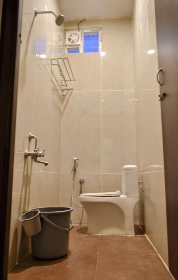 Dkv Beach View Bahur Екстериор снимка